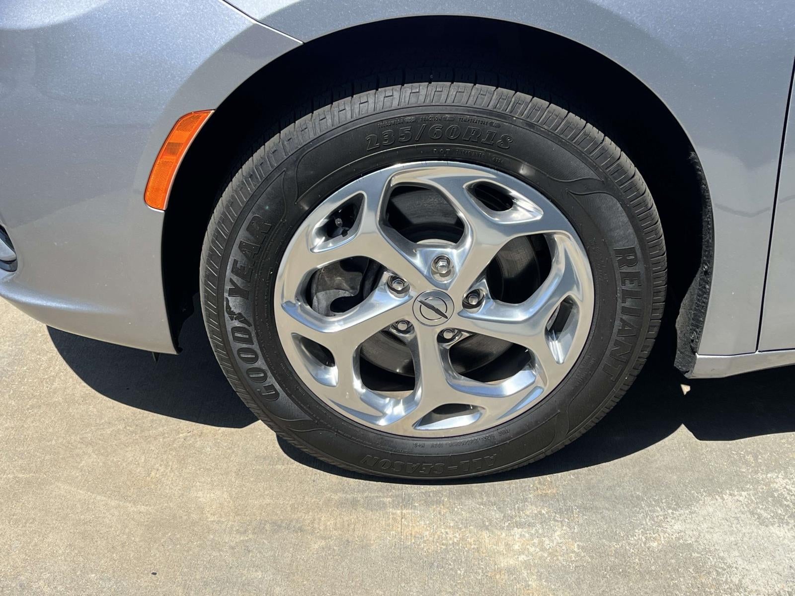 2021 Chrysler Pacifica Limited AWD