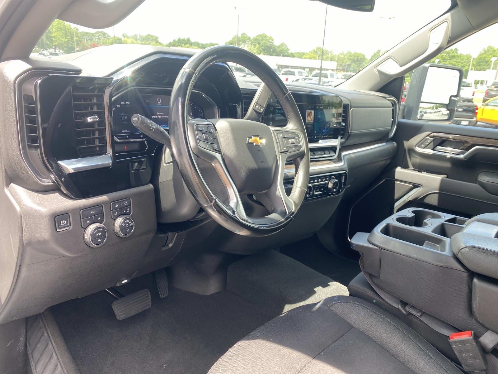 2025 Chevrolet Silverado 3500HD LT