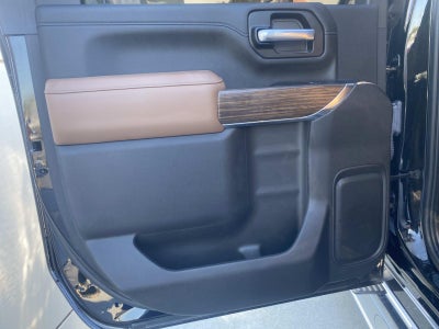 2022 Chevrolet Silverado 3500HD 4WD Crew Cab 159 High Country