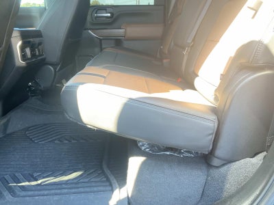 2022 Chevrolet Silverado 3500HD 4WD Crew Cab 159 High Country