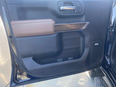 2022 Chevrolet Silverado 3500HD 4WD Crew Cab 159 High Country