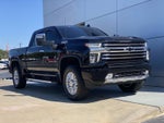 2022 Chevrolet Silverado 3500HD 4WD Crew Cab 159 High Country