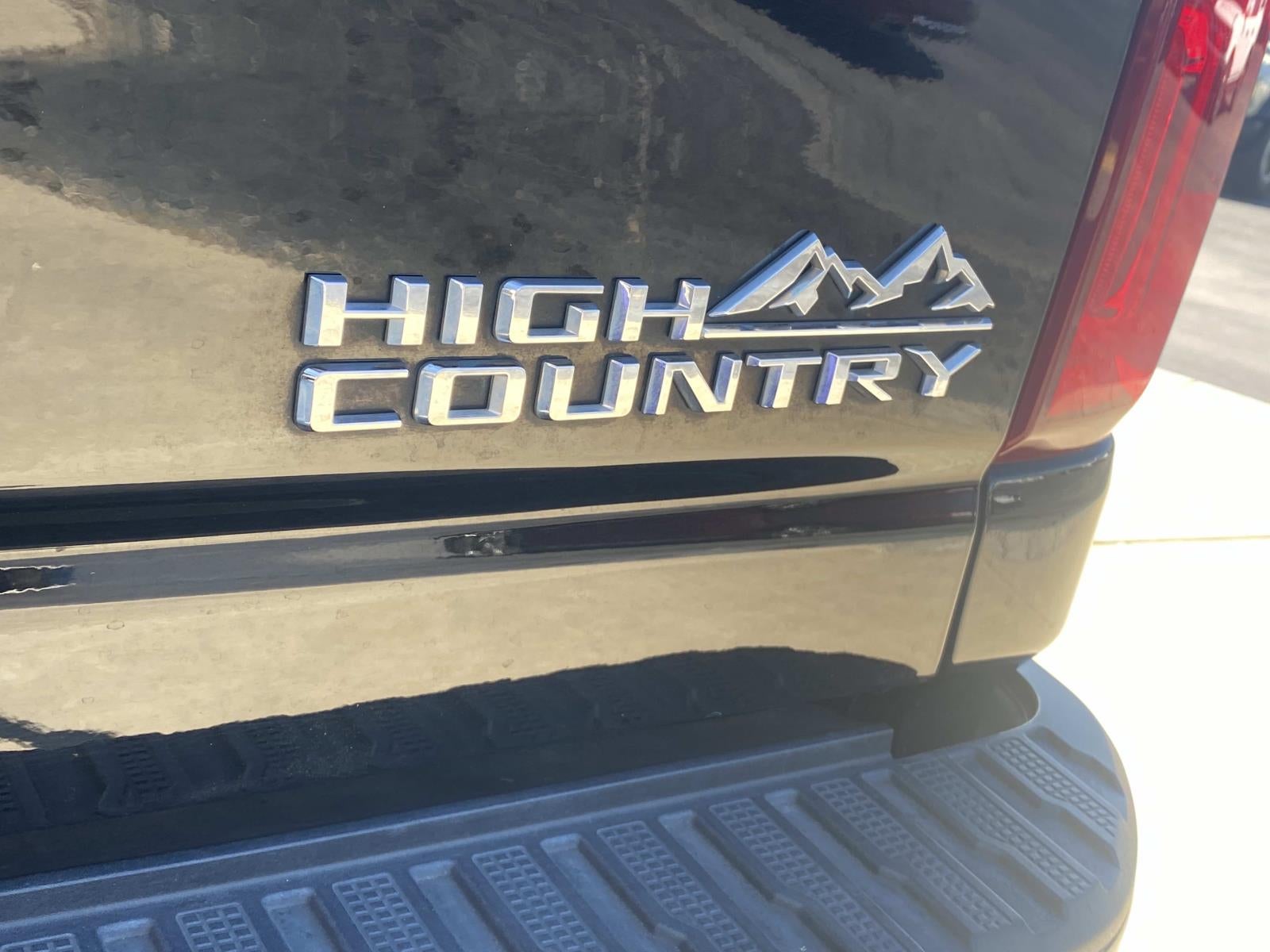 2022 Chevrolet Silverado 3500HD 4WD Crew Cab 159 High Country
