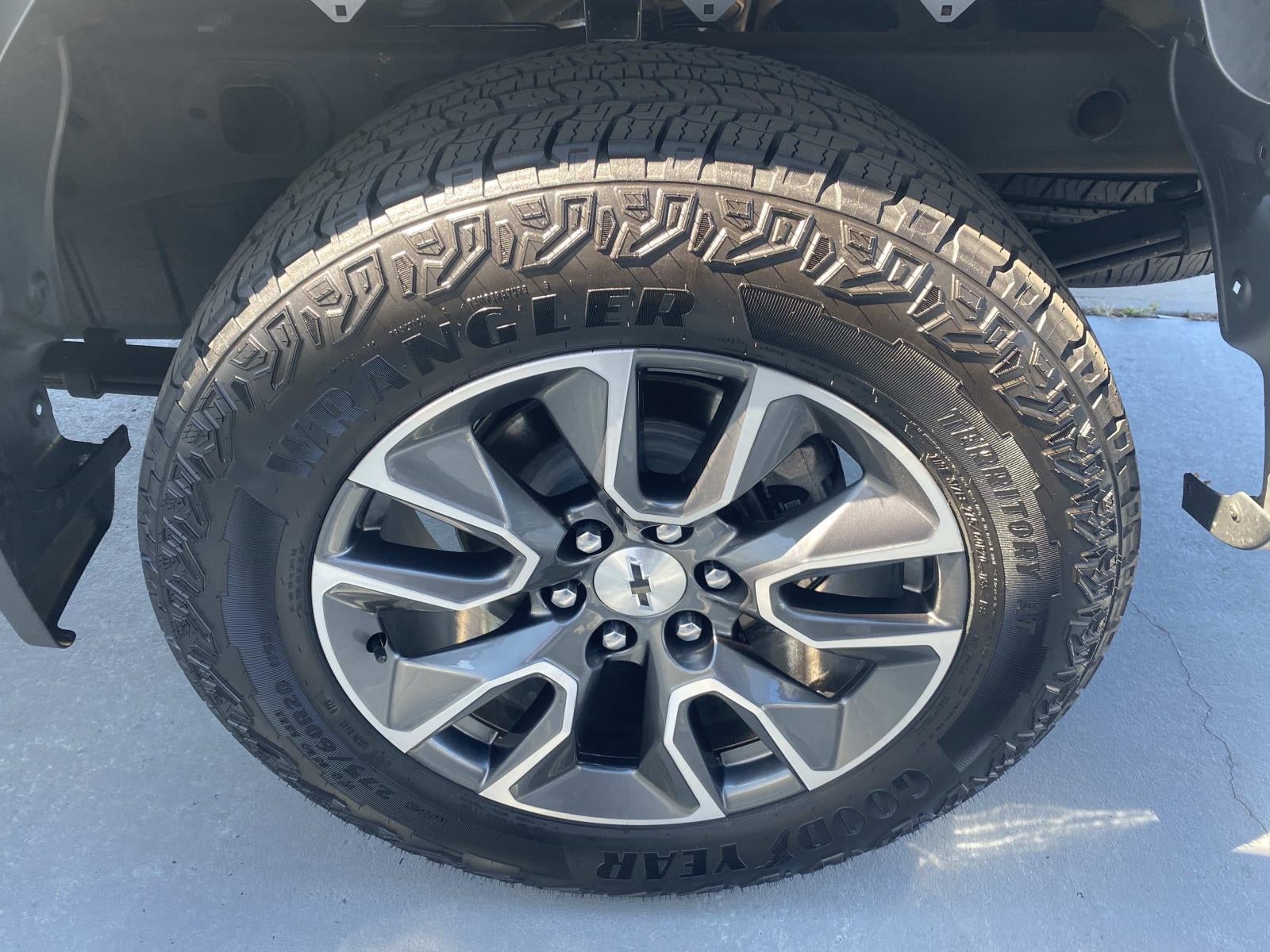 2024 Chevrolet Silverado 1500 4WD Crew Cab 147 RST