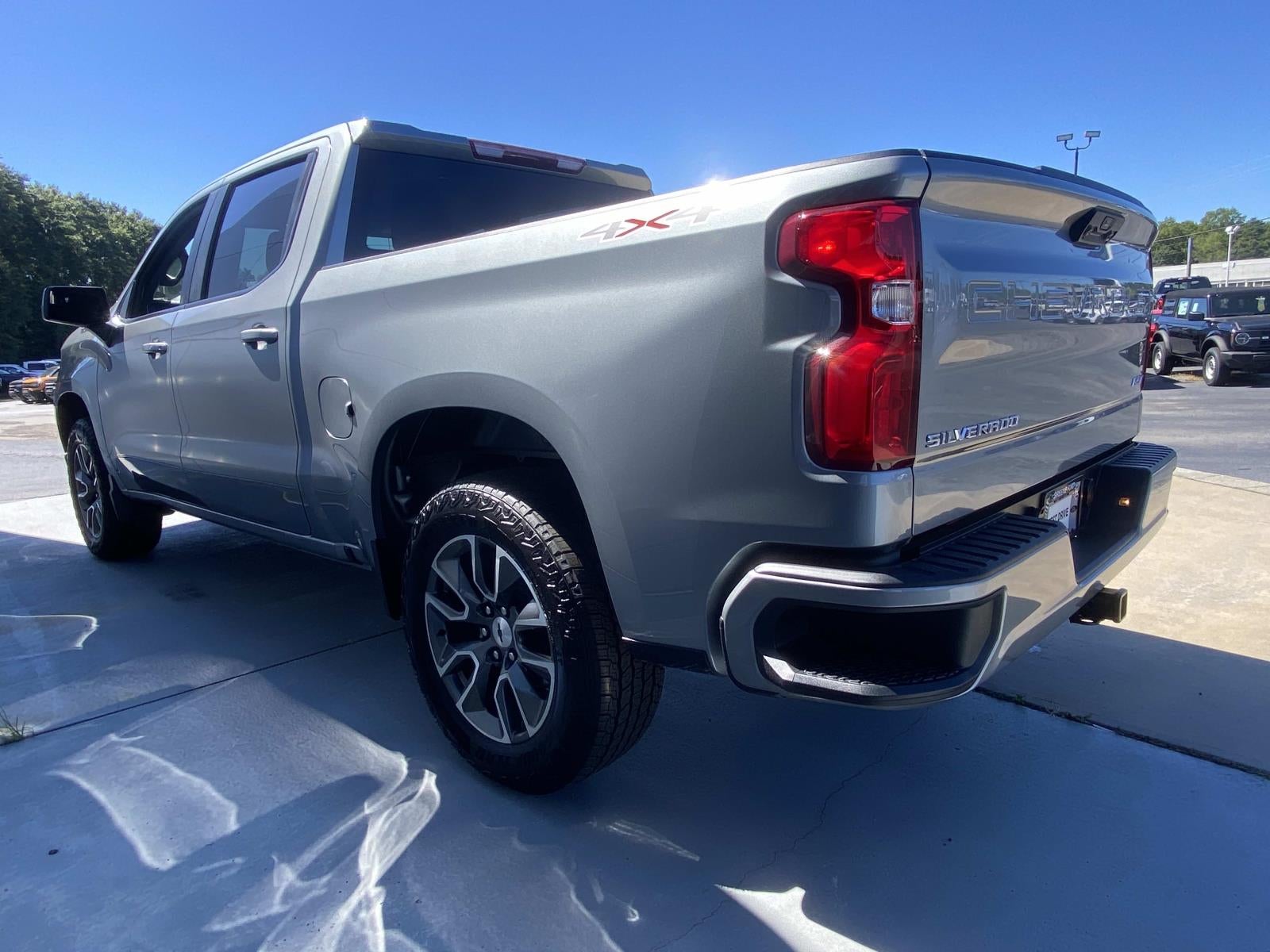 2024 Chevrolet Silverado 1500 4WD Crew Cab 147 RST