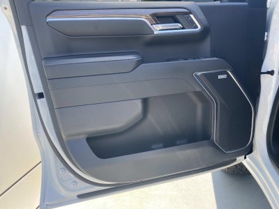 2023 Chevrolet Silverado 1500 4WD Crew Cab 147 RST