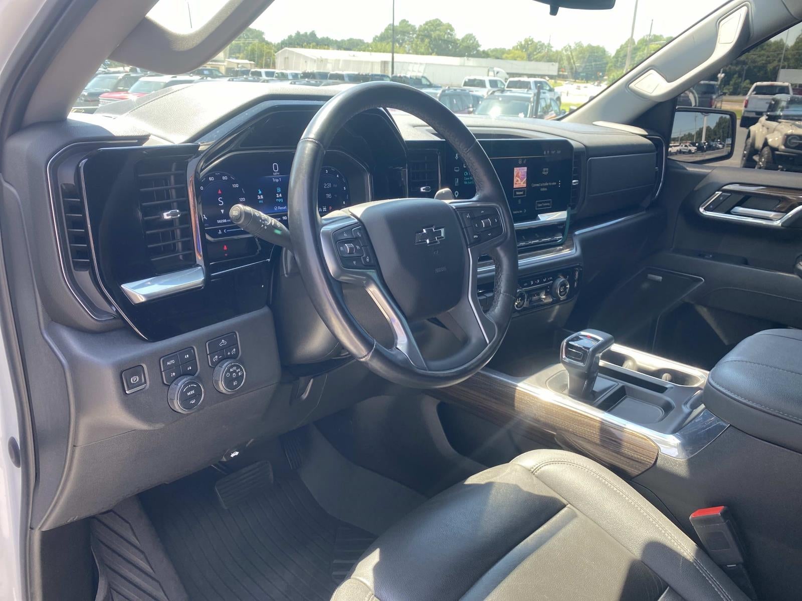 2023 Chevrolet Silverado 1500 4WD Crew Cab 147 RST