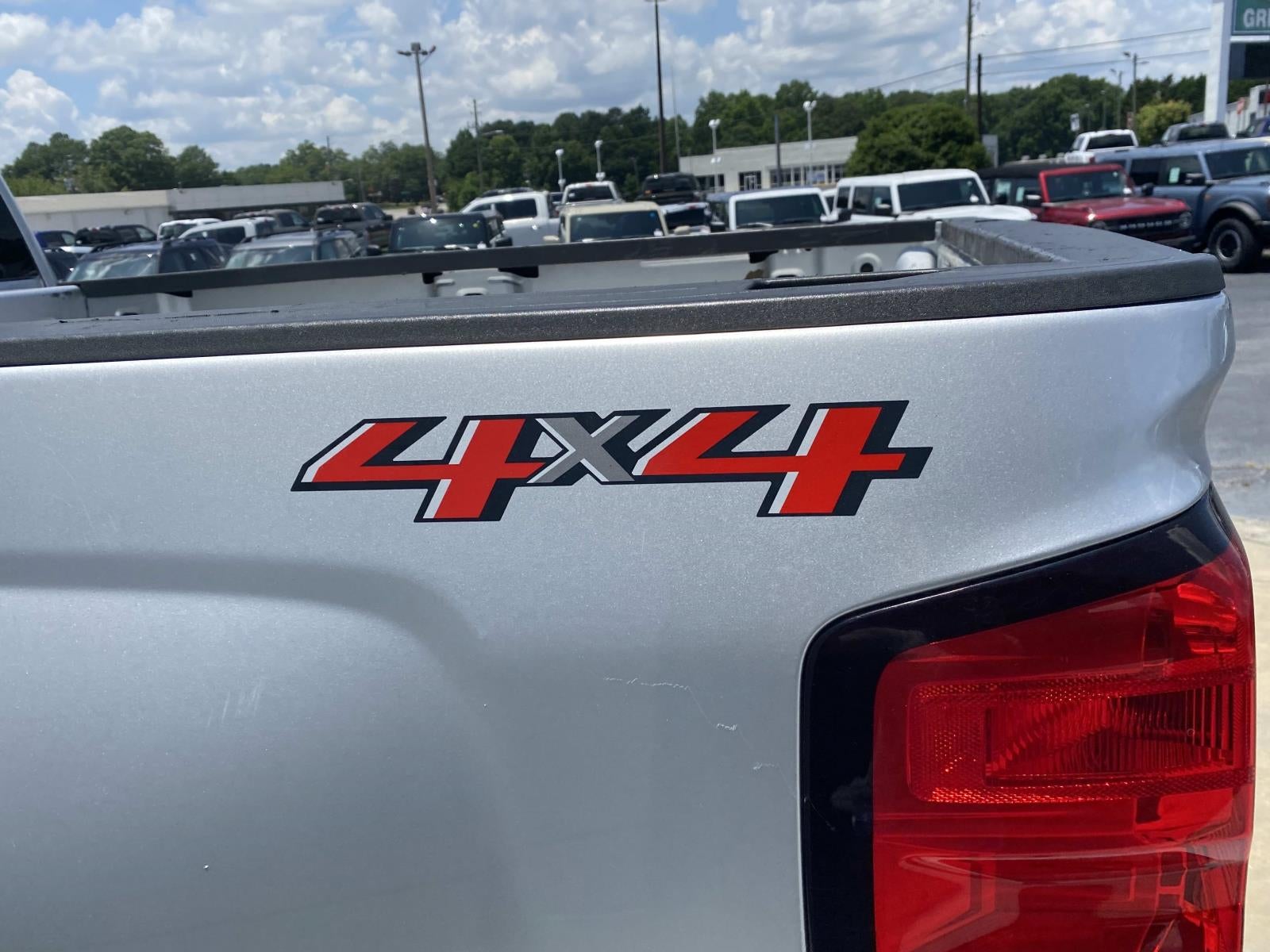 2019 Chevrolet Silverado 1500 LD 4WD Double Cab LT w/1LT