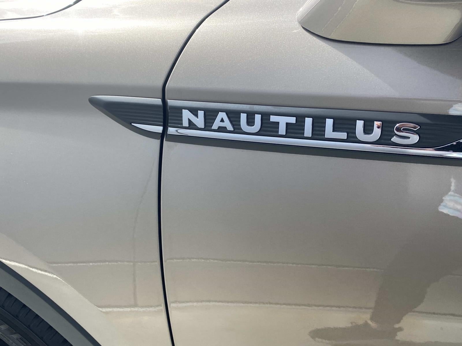 2021 Lincoln Nautilus Reserve AWD