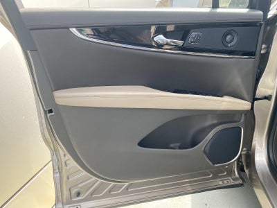 2021 Lincoln Nautilus Reserve AWD