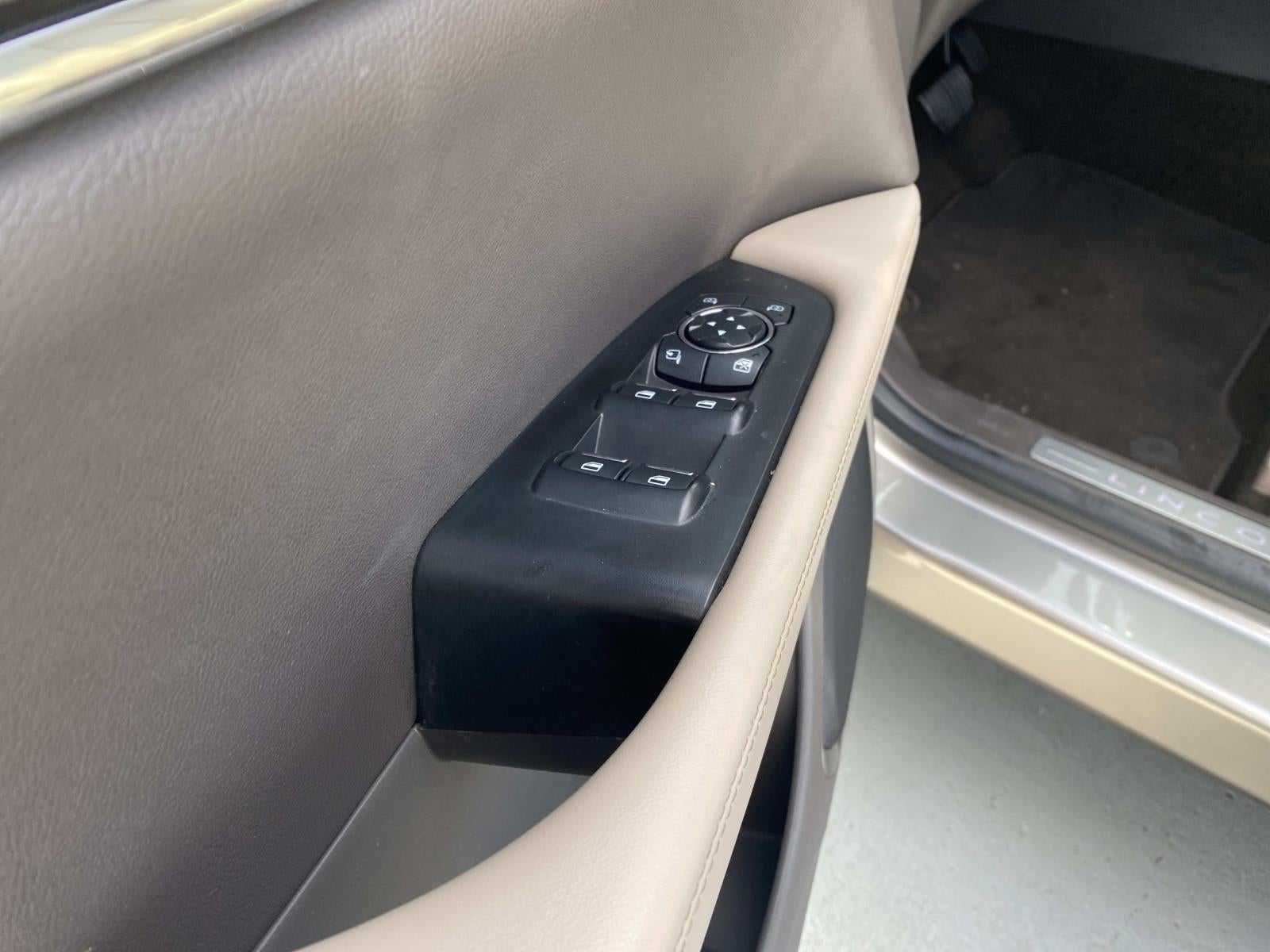 2021 Lincoln Nautilus Reserve AWD