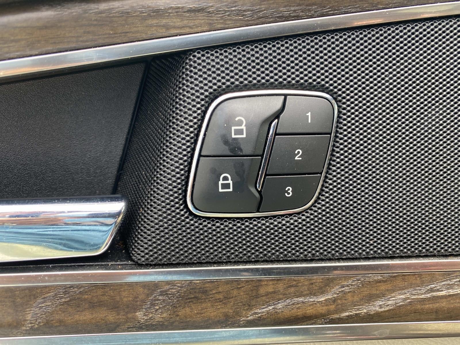 2019 Lincoln Nautilus Reserve AWD