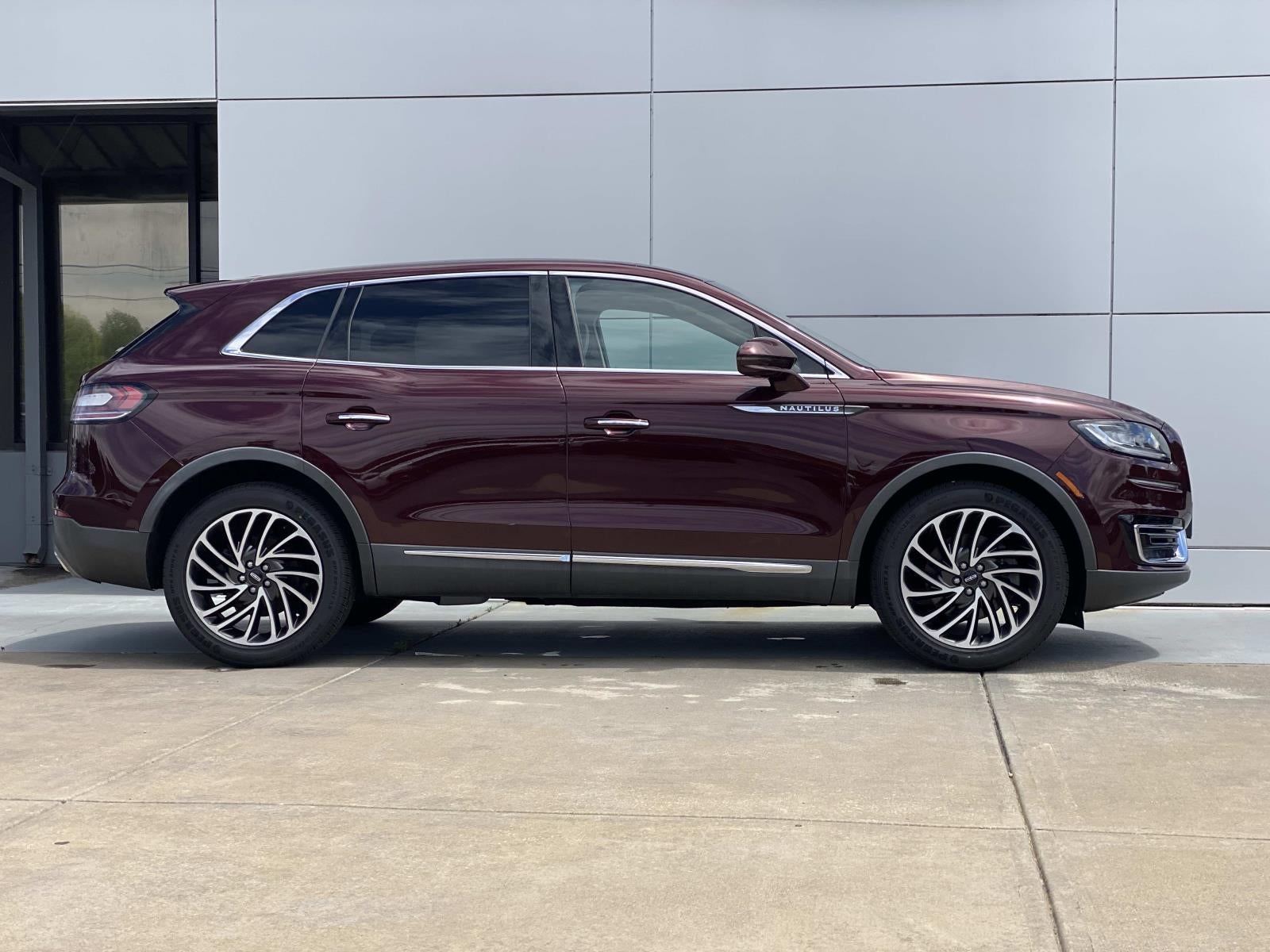 2019 Lincoln Nautilus Reserve AWD