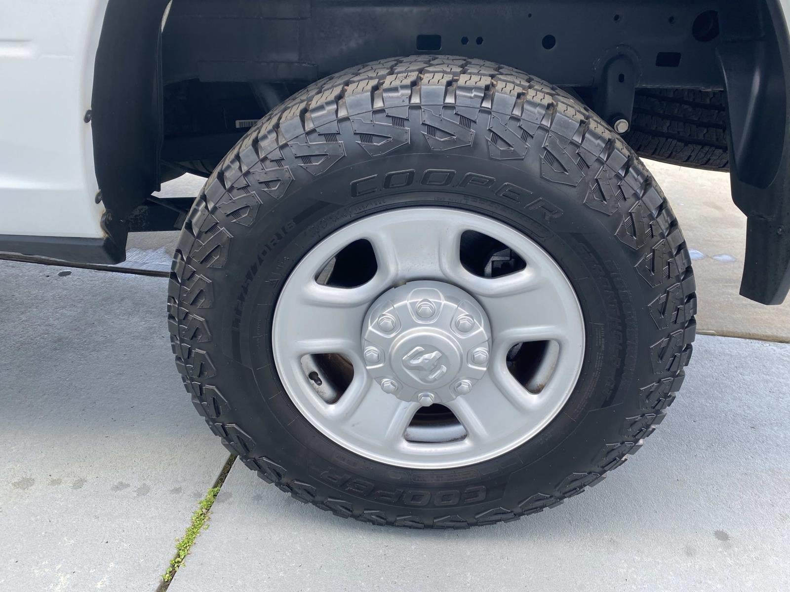 2024 RAM 2500 Tradesman 4x4 Crew Cab 6'4 Box