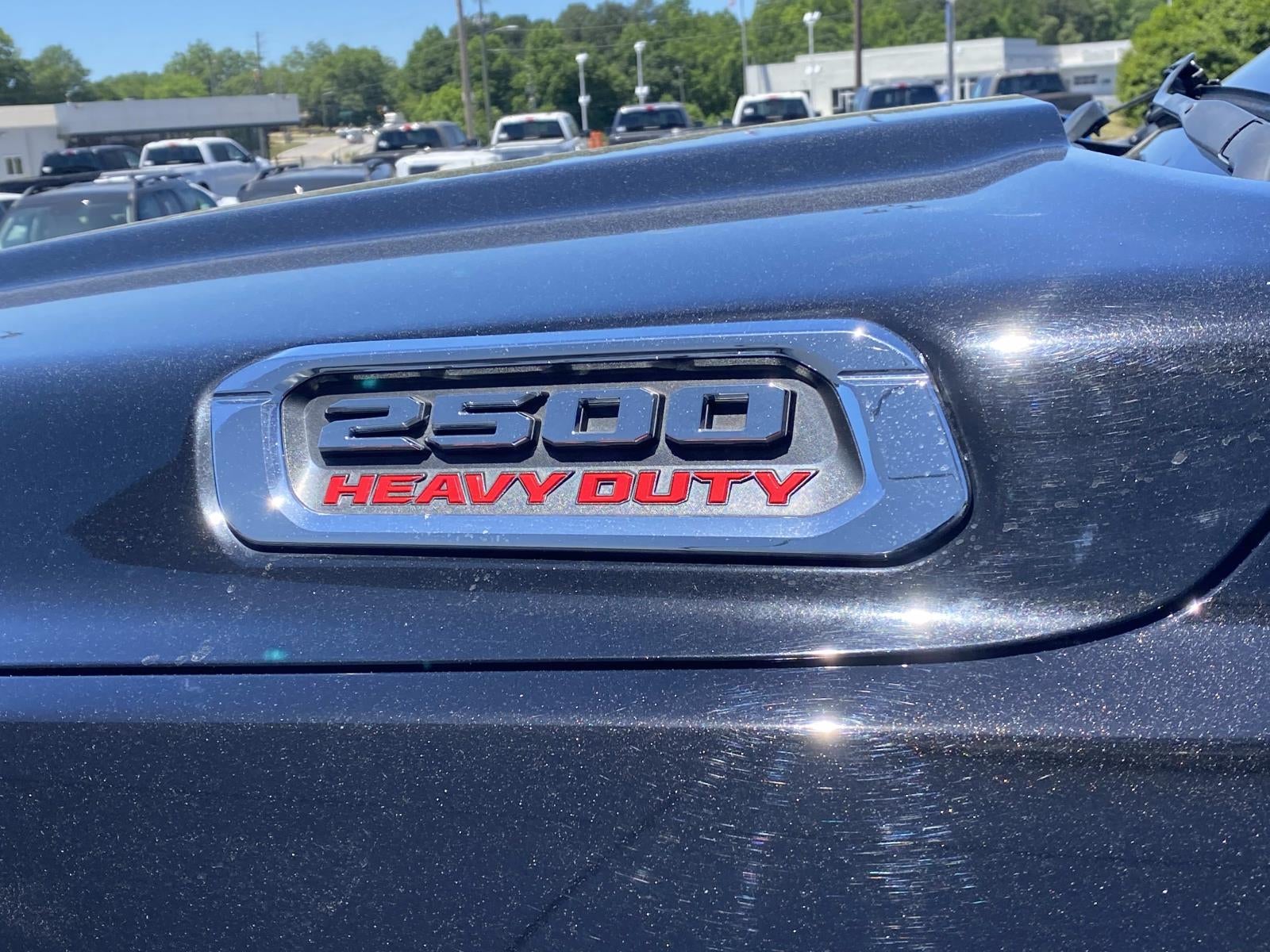 2022 RAM 2500 Big Horn 4x4 Crew Cab 6'4 Box