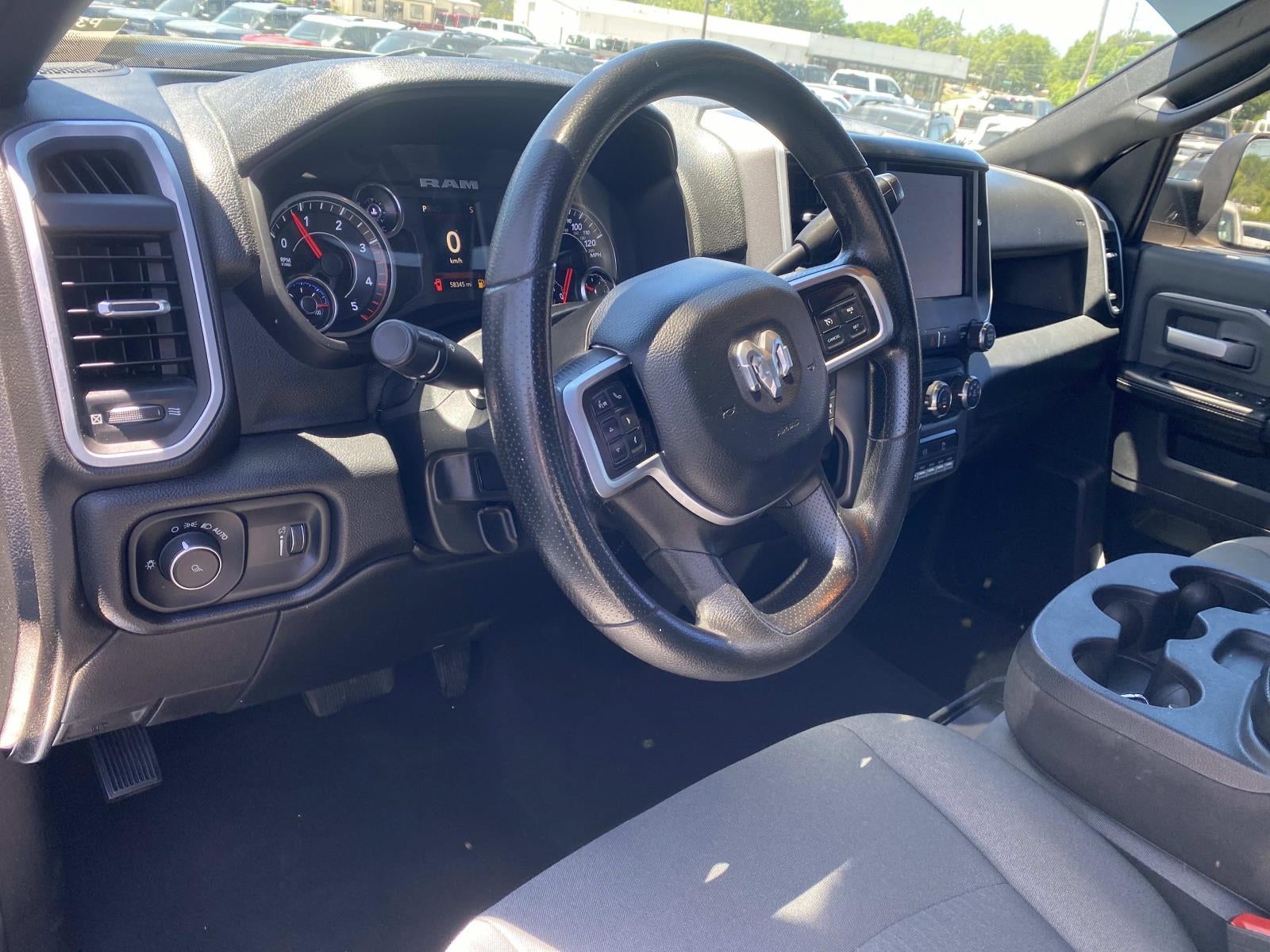 2022 RAM 2500 Big Horn 4x4 Crew Cab 6'4 Box