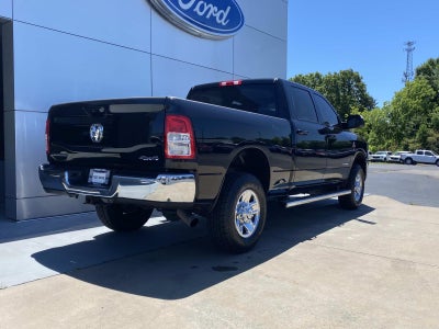2022 RAM 2500 Big Horn 4x4 Crew Cab 6'4 Box