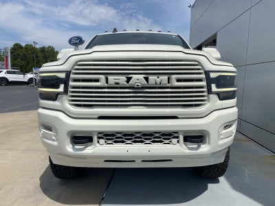 2020 RAM 2500 Laramie 4x4 Mega Cab 6'4 Box