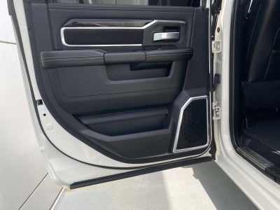 2020 RAM 2500 Laramie 4x4 Mega Cab 6'4 Box