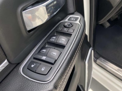 2020 RAM 2500 Laramie 4x4 Mega Cab 6'4 Box