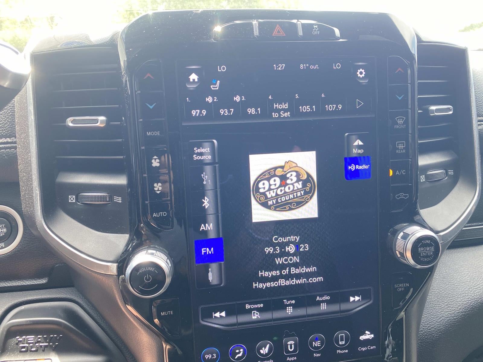 2020 RAM 2500 Laramie 4x4 Mega Cab 6'4 Box