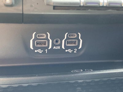 2020 RAM 2500 Laramie 4x4 Mega Cab 6'4 Box