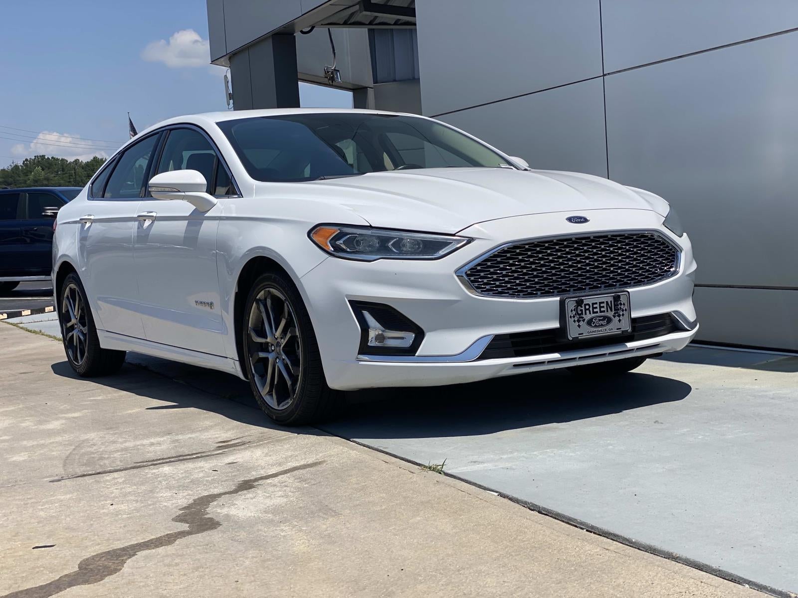 2019 Ford Fusion Hybrid Titanium FWD