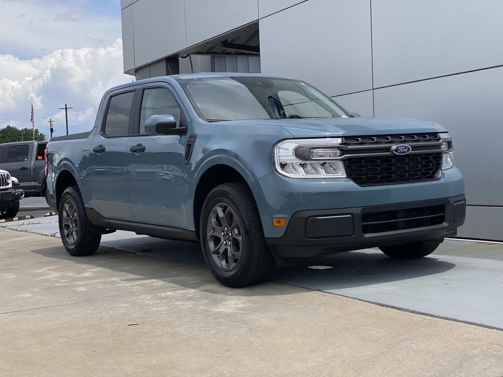 2023 Ford Maverick XLT FWD SuperCrew