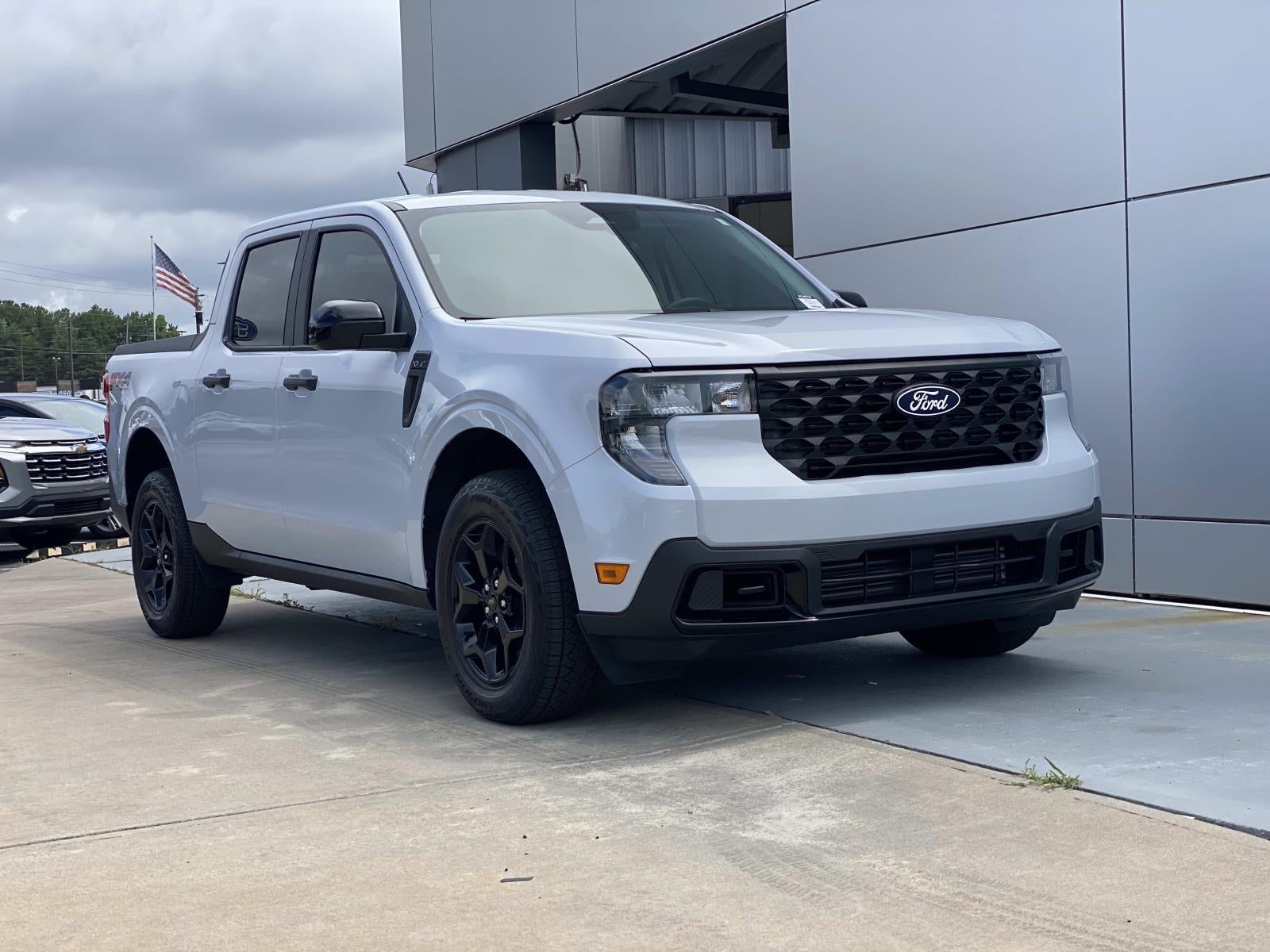 2025 Ford Maverick XLT AWD SuperCrew