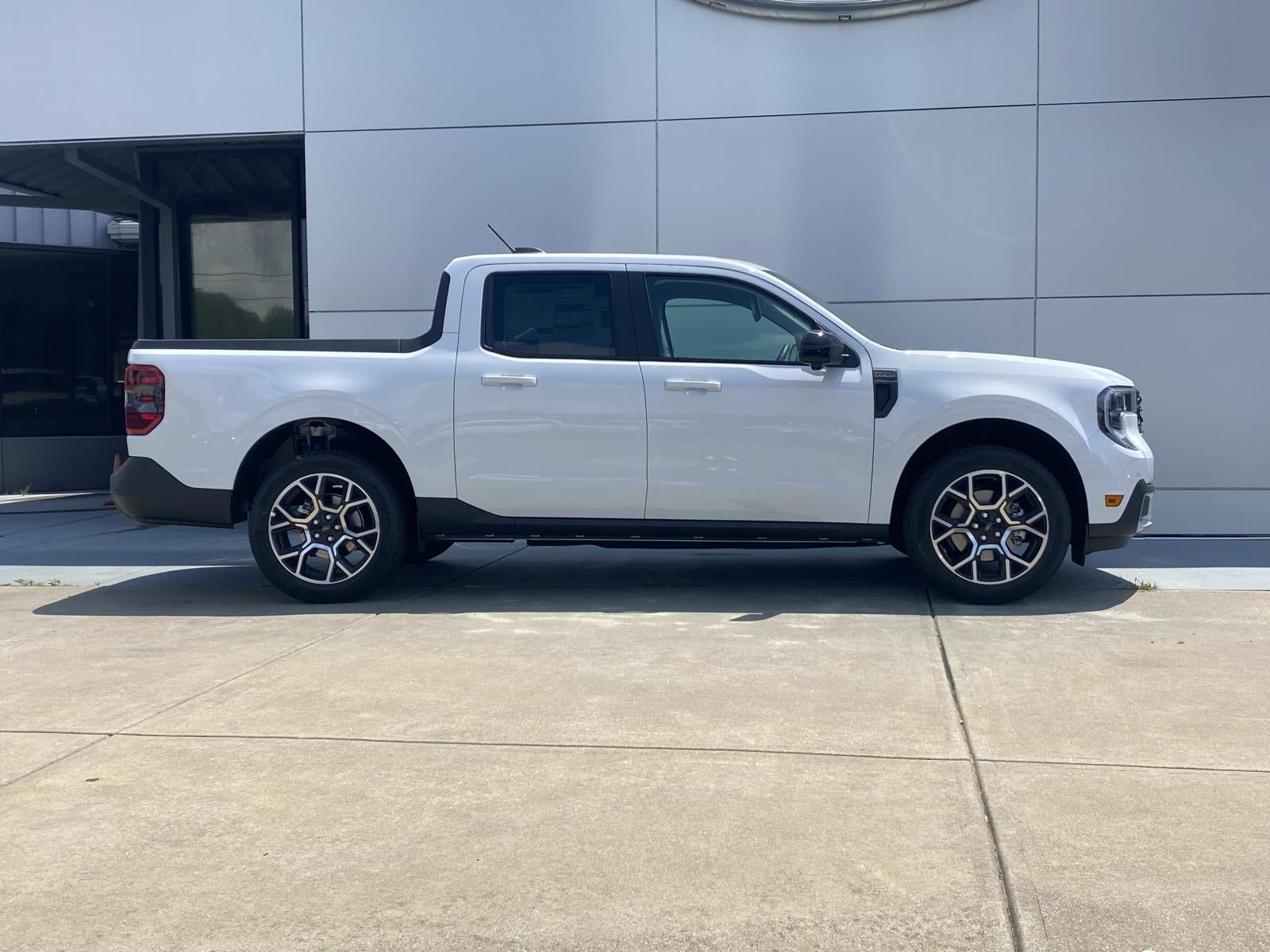 2026 Ford Maverick LARIAT AWD SuperCrew