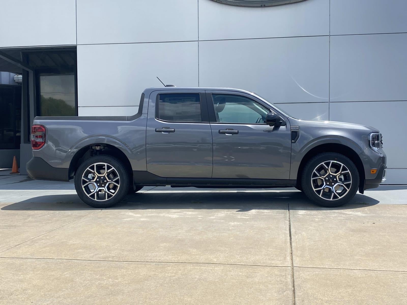 2026 Ford Maverick LARIAT AWD SuperCrew