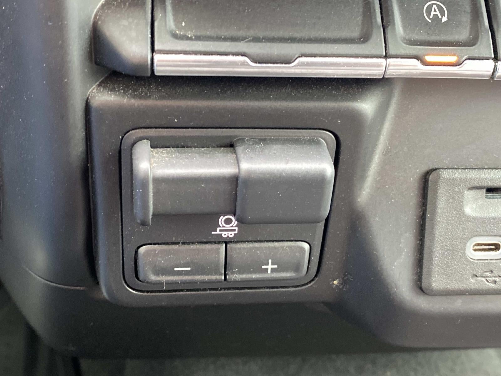 2020 Chevrolet Silverado 1500 2WD Crew Cab 147 LT