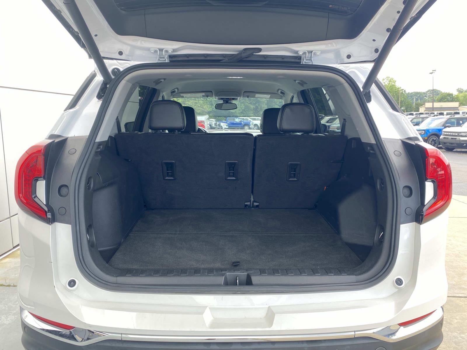 2023 GMC Terrain AWD 4dr SLT
