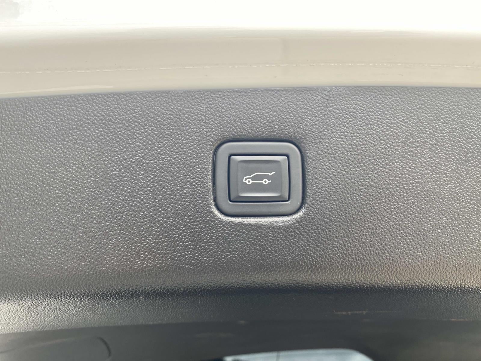 2023 Chevrolet Blazer FWD 4dr LT w/3LT