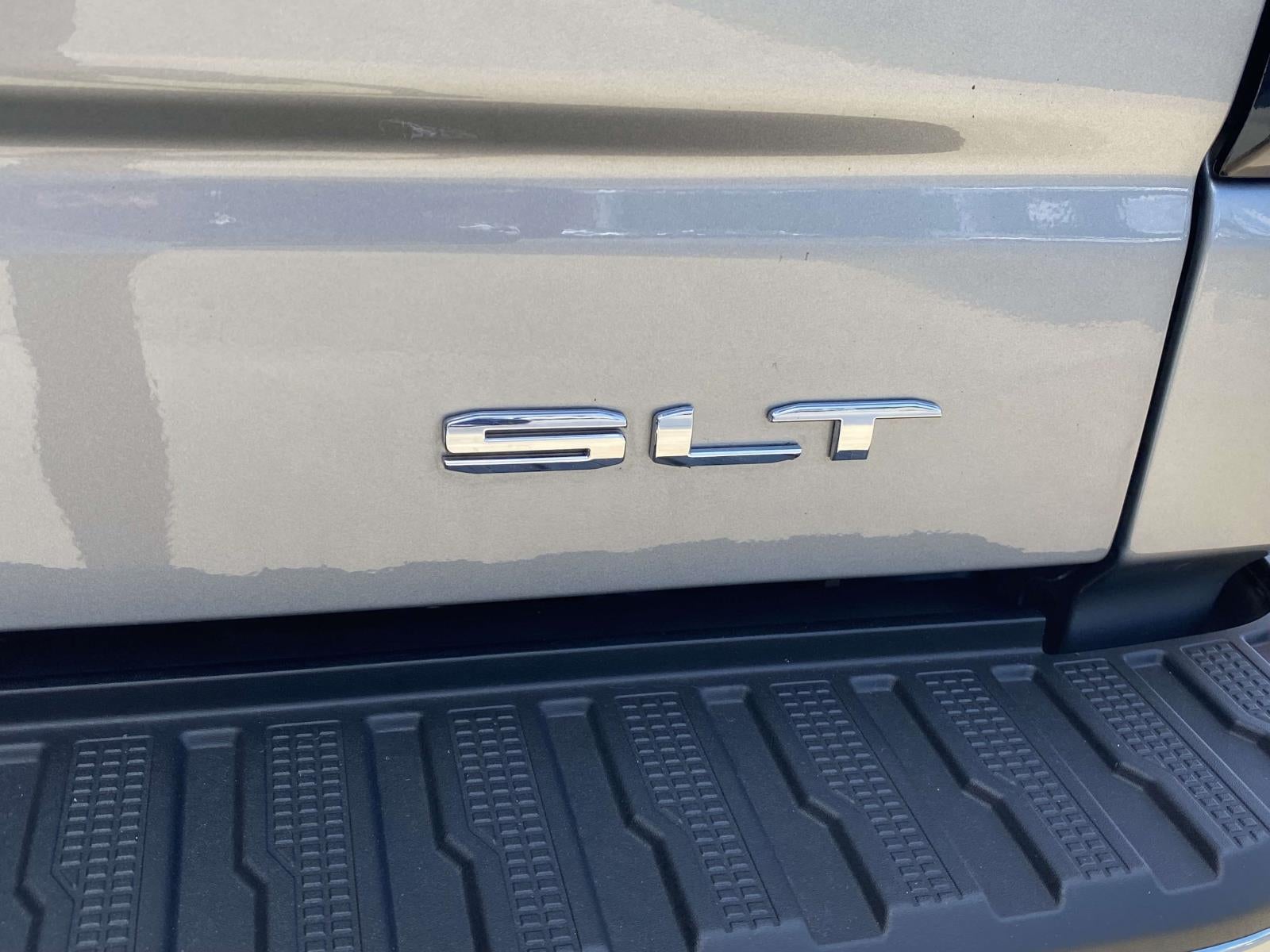 2024 GMC Sierra 1500 4WD Crew Cab 147 SLT