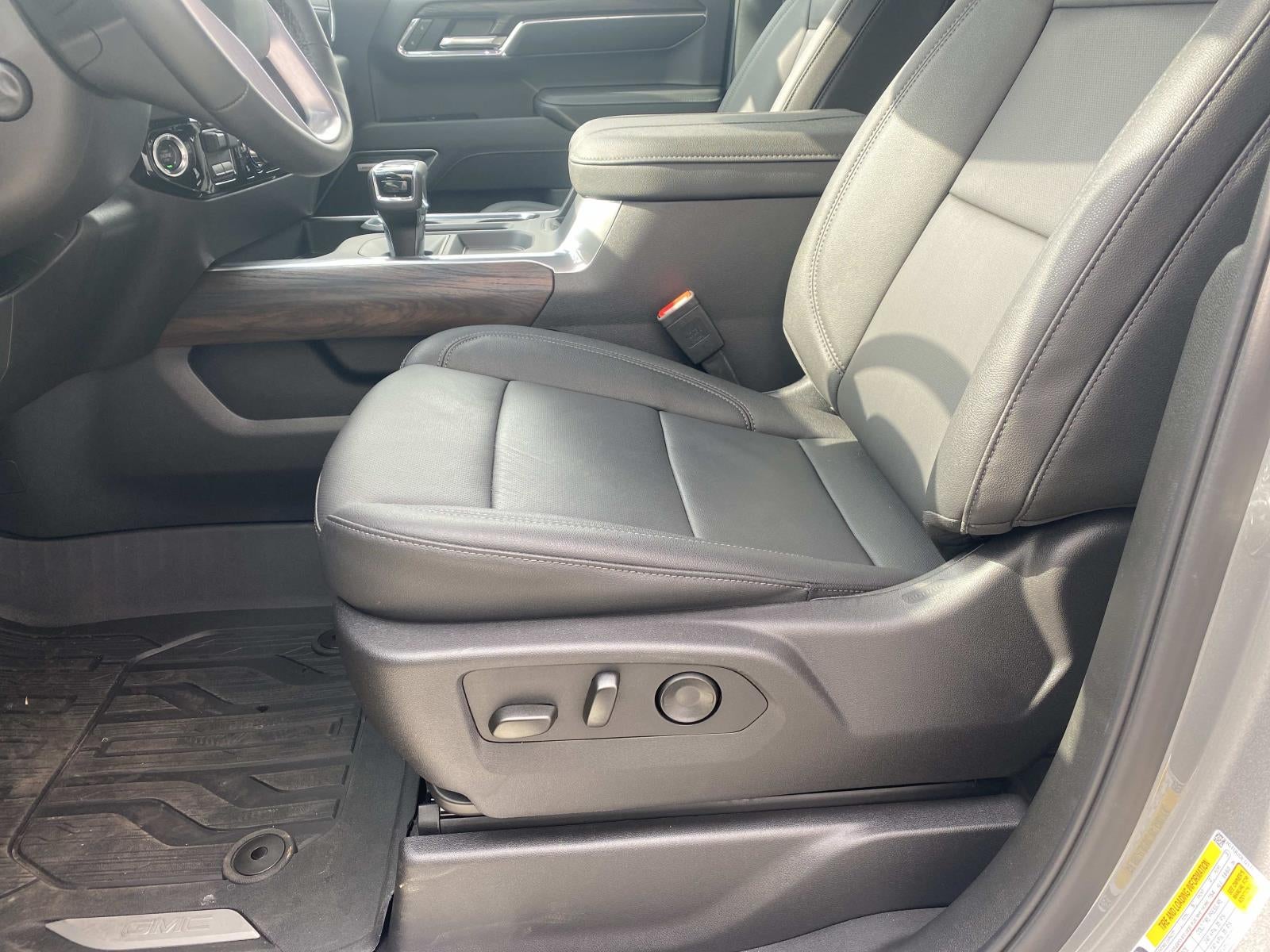 2026 GMC Sierra 1500 4WD Crew Cab 147 SLT