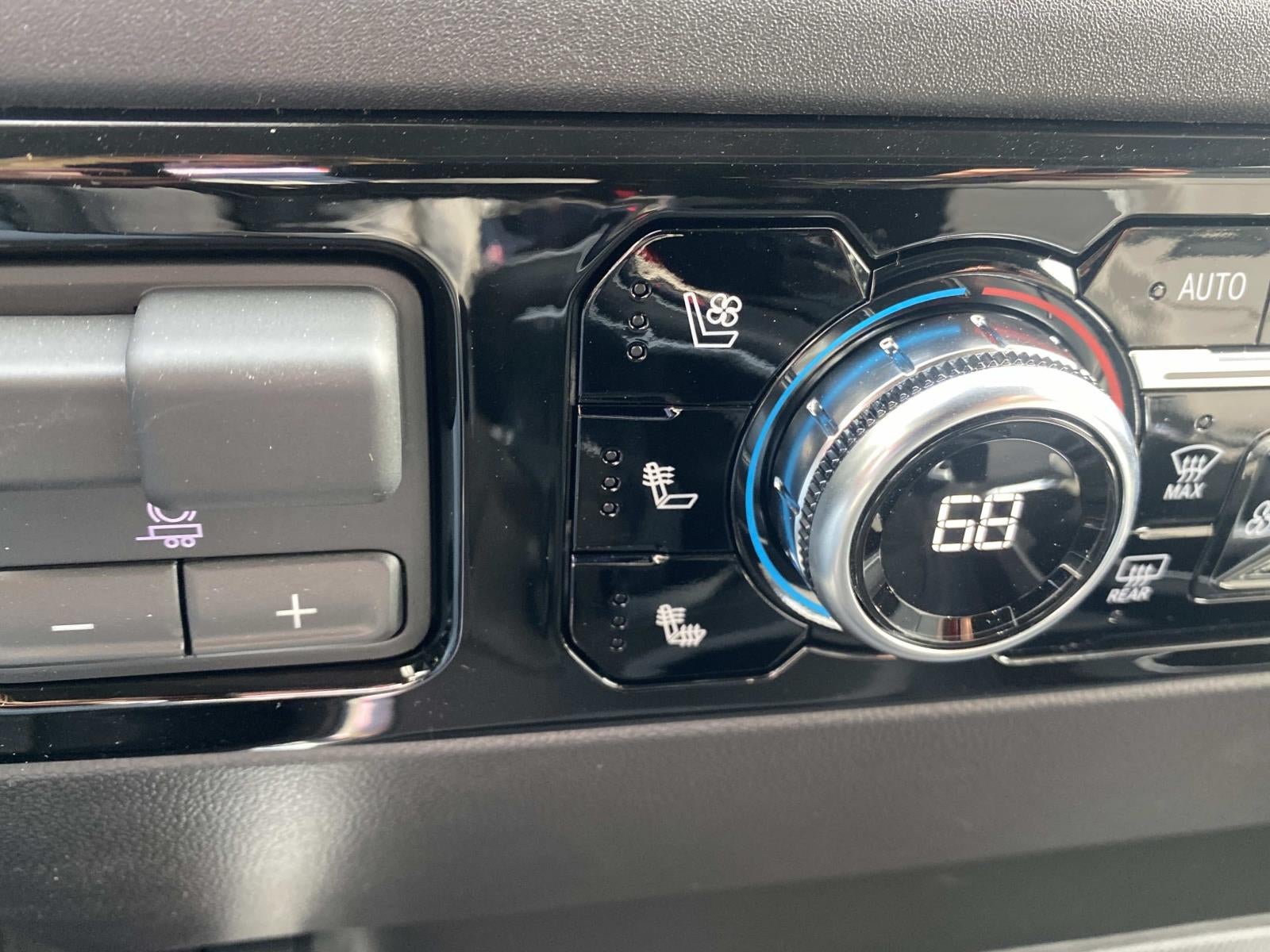 2026 GMC Sierra 1500 4WD Crew Cab 147 SLT