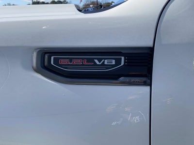 2023 GMC Sierra 1500 4WD Crew Cab 147 AT4