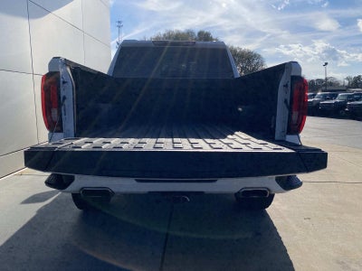 2023 GMC Sierra 1500 4WD Crew Cab 147 AT4