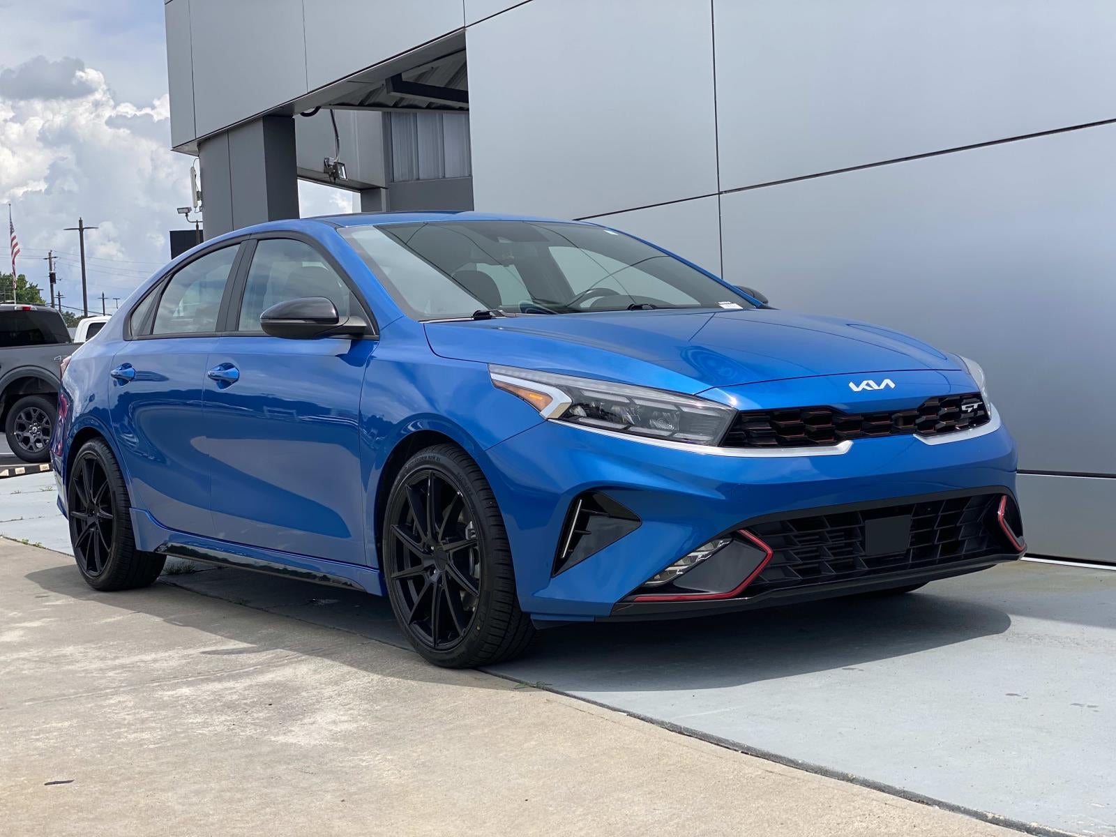 2023 Kia Forte GT DCT's photo