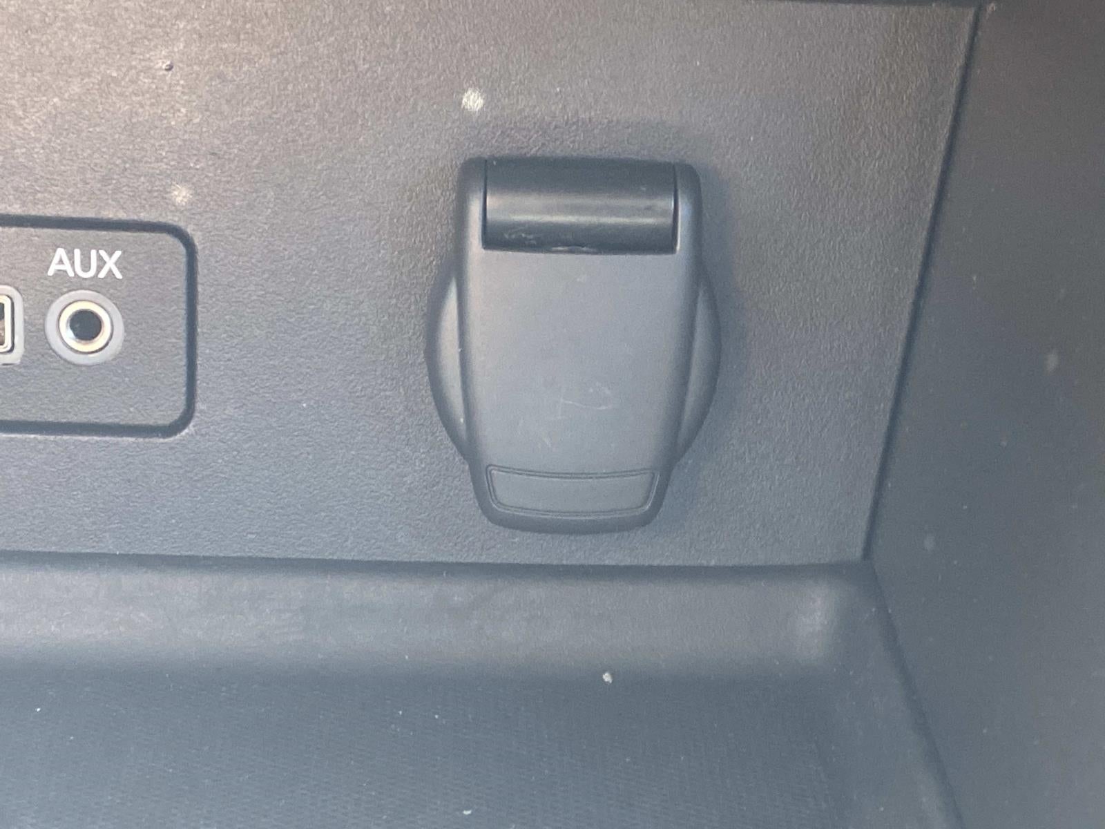 2023 Nissan Sentra SV CVT