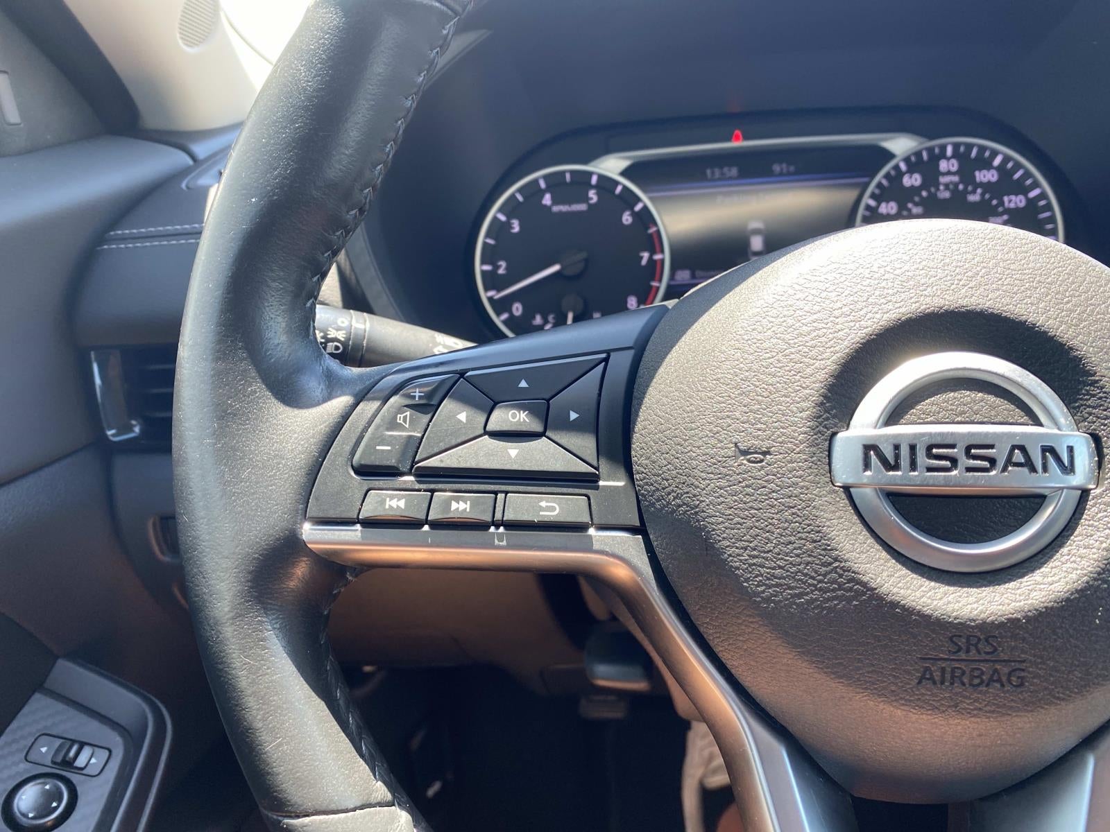 2023 Nissan Sentra SV CVT