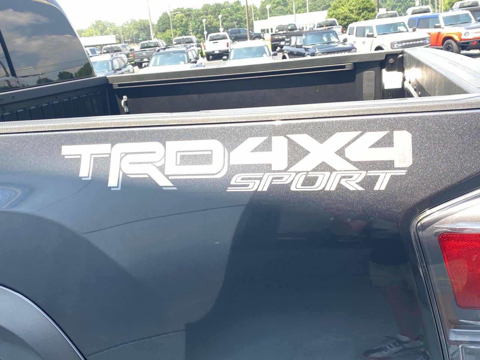2023 Toyota Tacoma 4WD TRD Sport Double Cab 5' Bed V6 AT (Natl)