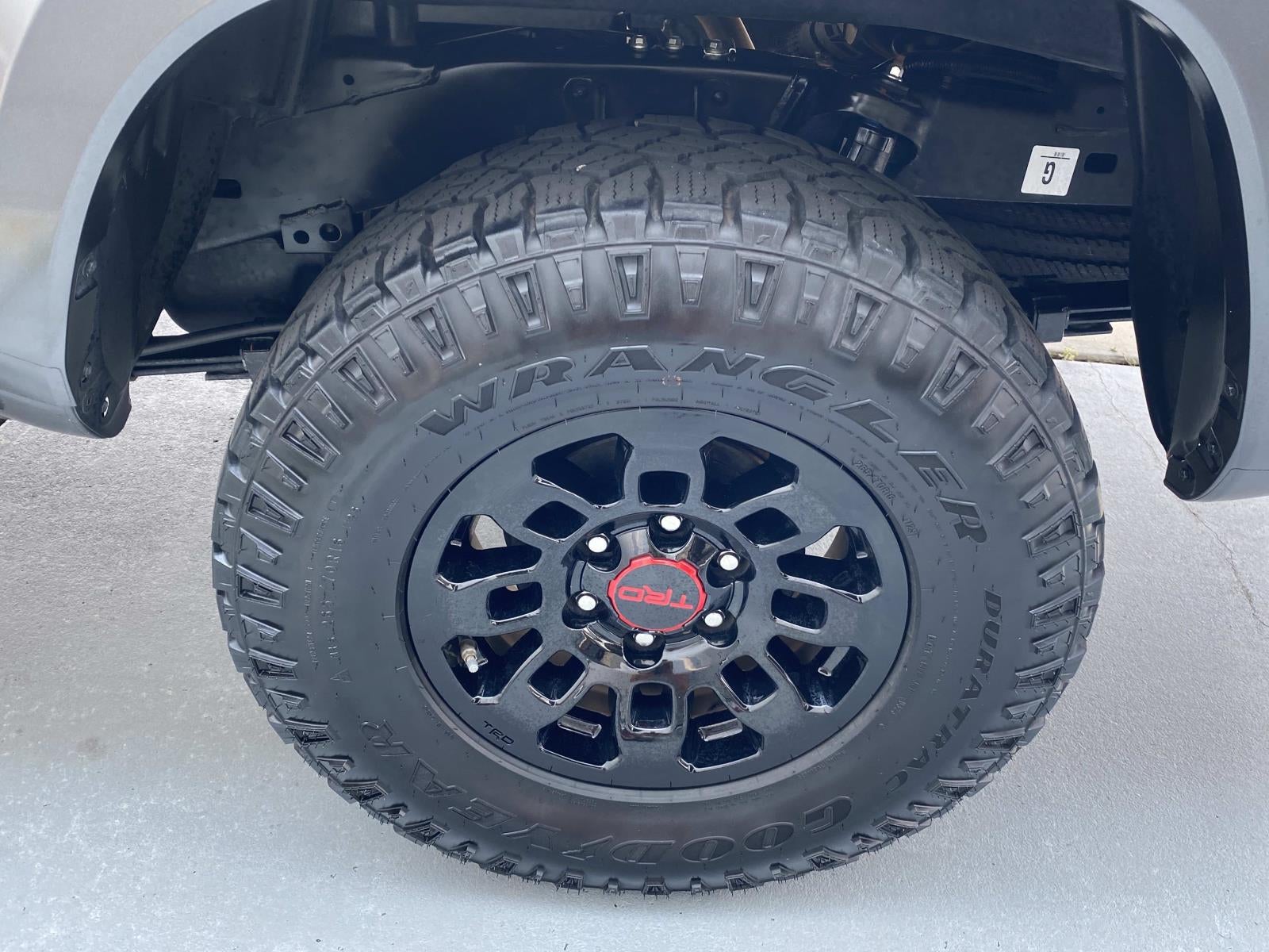 2023 Toyota Tacoma 4WD TRD Sport Double Cab 5' Bed V6 AT (Natl)