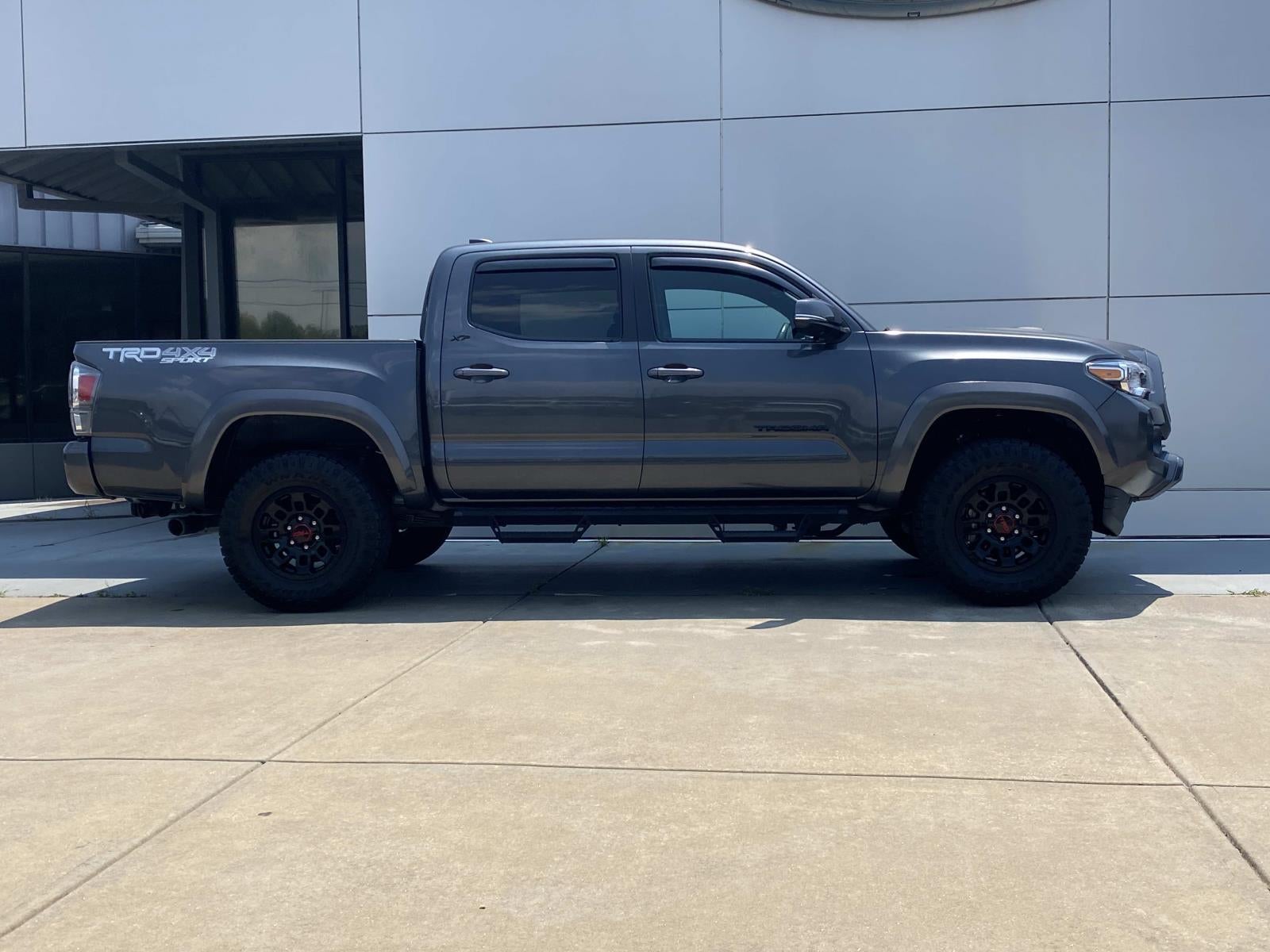 2023 Toyota Tacoma 4WD TRD Sport Double Cab 5' Bed V6 AT (Natl)