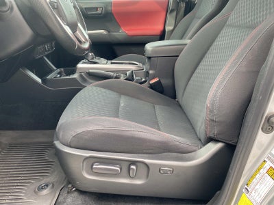 2023 Toyota Tacoma 2WD SR5 Double Cab 5' Bed V6 AT (Natl)