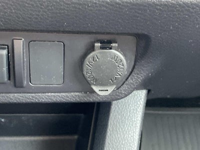 2023 Toyota Tacoma 2WD SR5 Double Cab 5' Bed V6 AT (Natl)