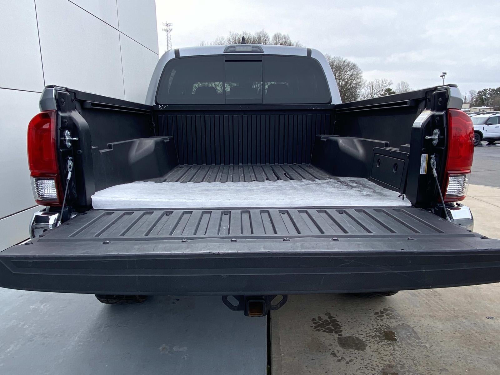 2023 Toyota Tacoma 2WD SR5 Double Cab 5' Bed V6 AT (Natl)