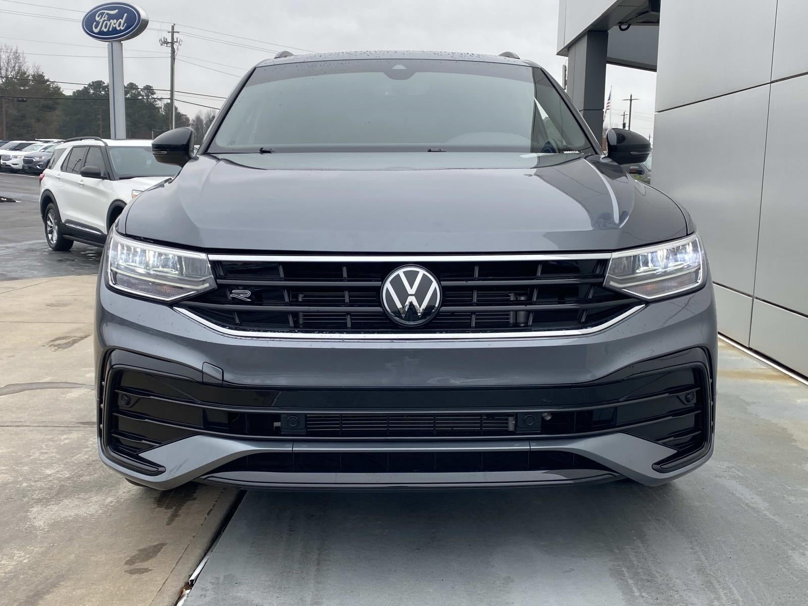 2023 Volkswagen Tiguan 2.0T SE R-Line Black FWD