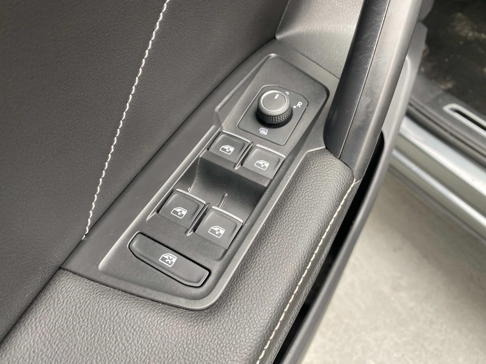 2023 Volkswagen Tiguan 2.0T SE R-Line Black FWD